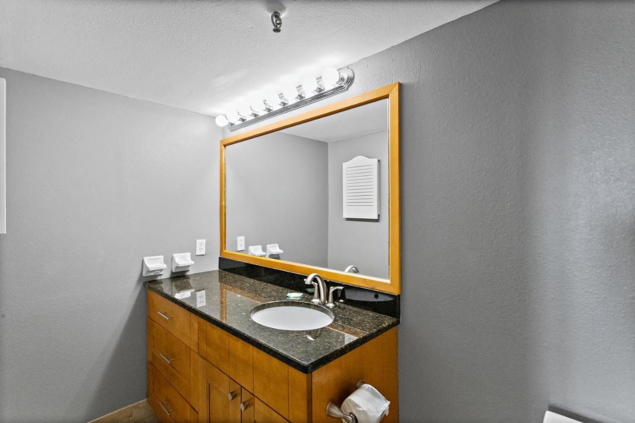 #502 Beach Place Condos - Nightly Rental St. Pete Beach Zewnętrze zdjęcie